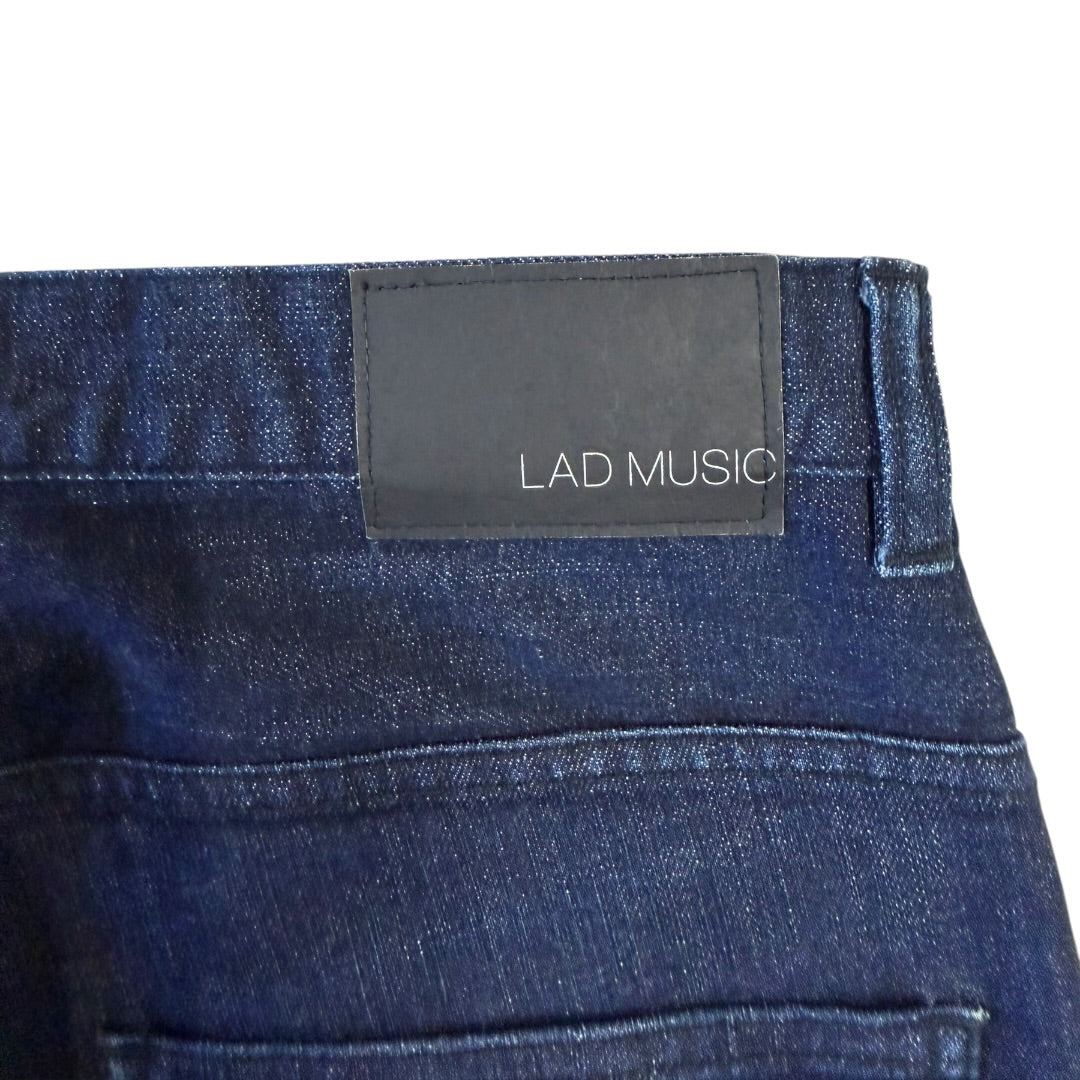Lad Musician