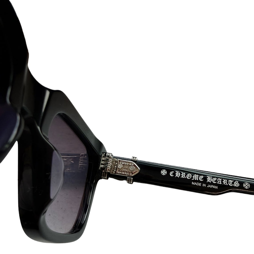 Chrome Hearts