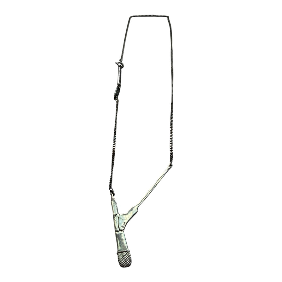 DA840792-A01F-4A2F-8161-