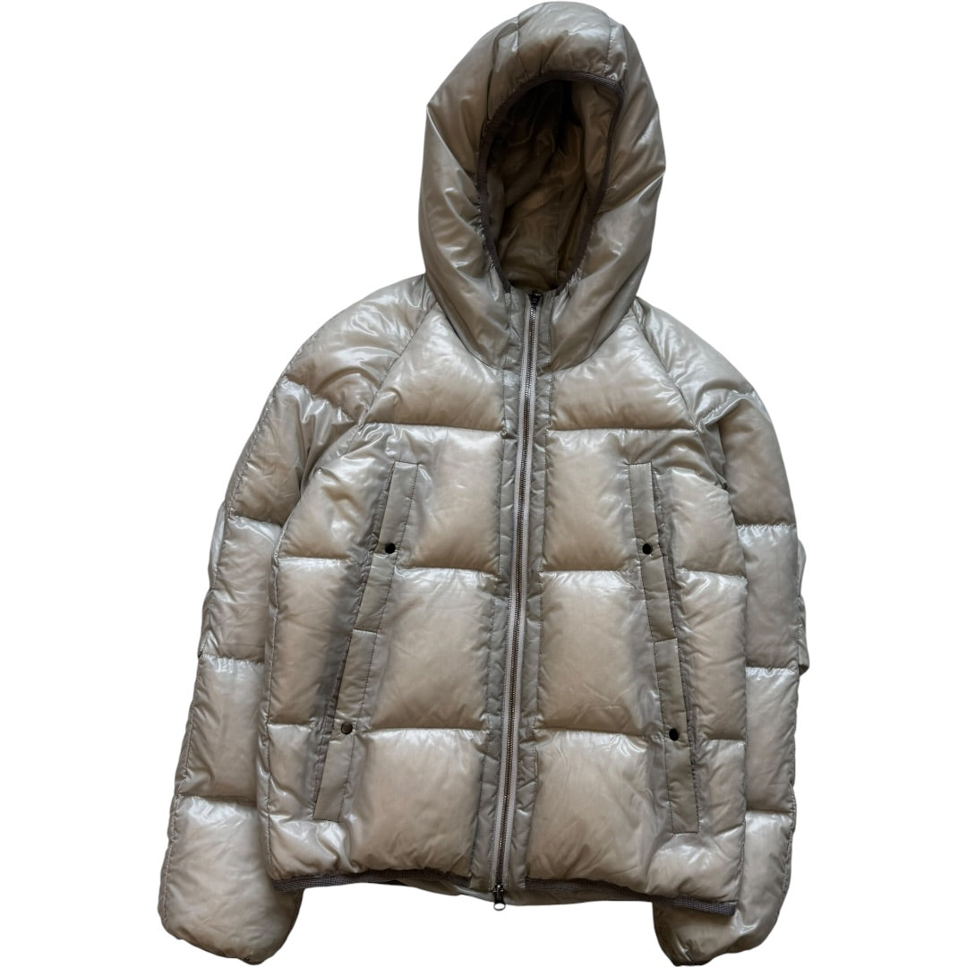 EFAAAF99-FF46-40DB-AEF9-